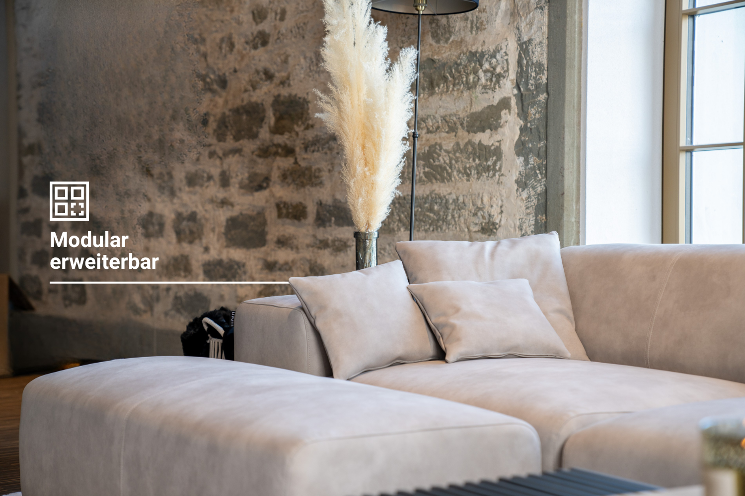 Modulares Ecksofa Nina 4-Sitzer Mini mit Schlaffunktion