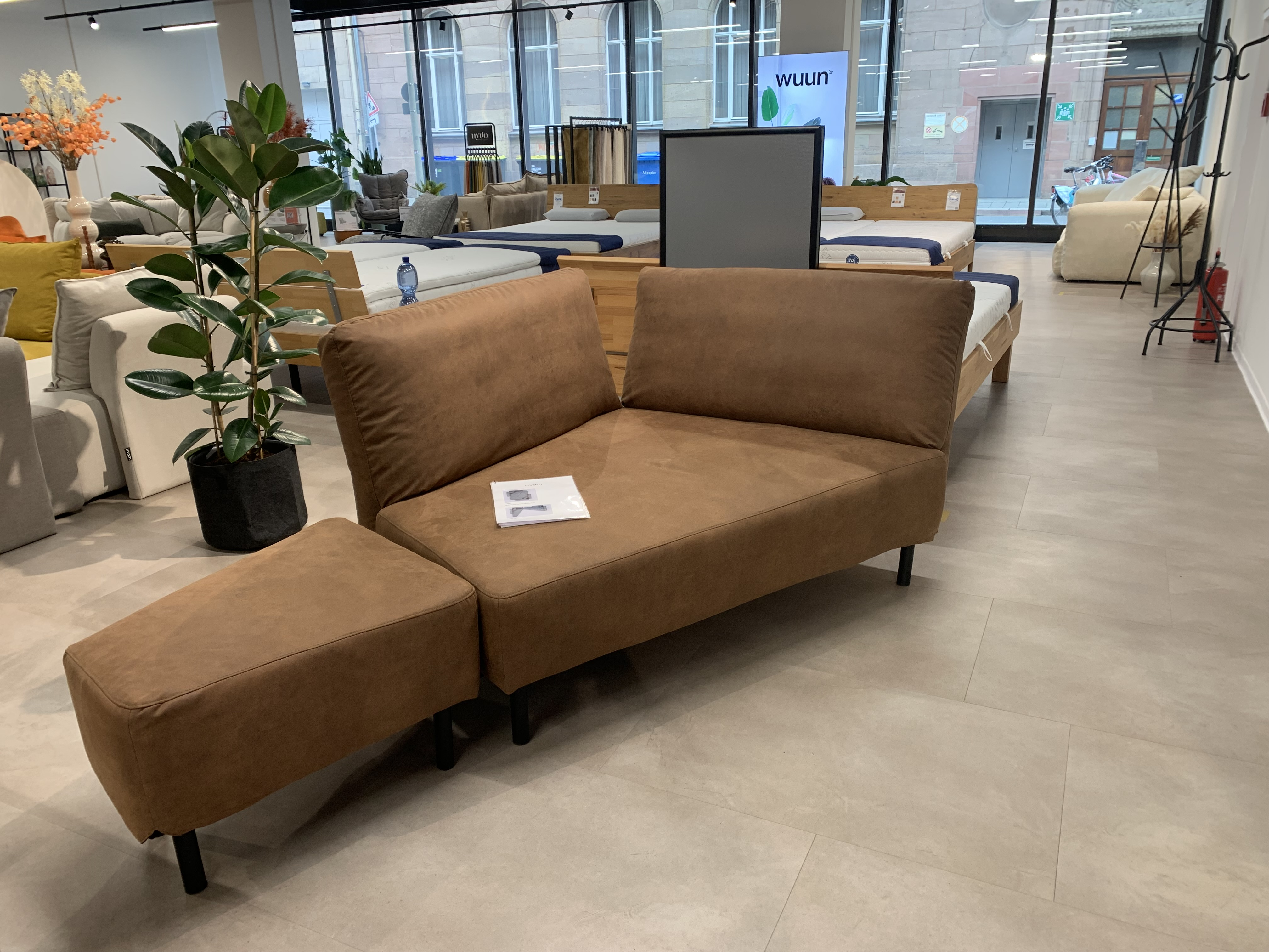 Outlet - Mike modular sofa with sleeping function Showroom Nuremberg