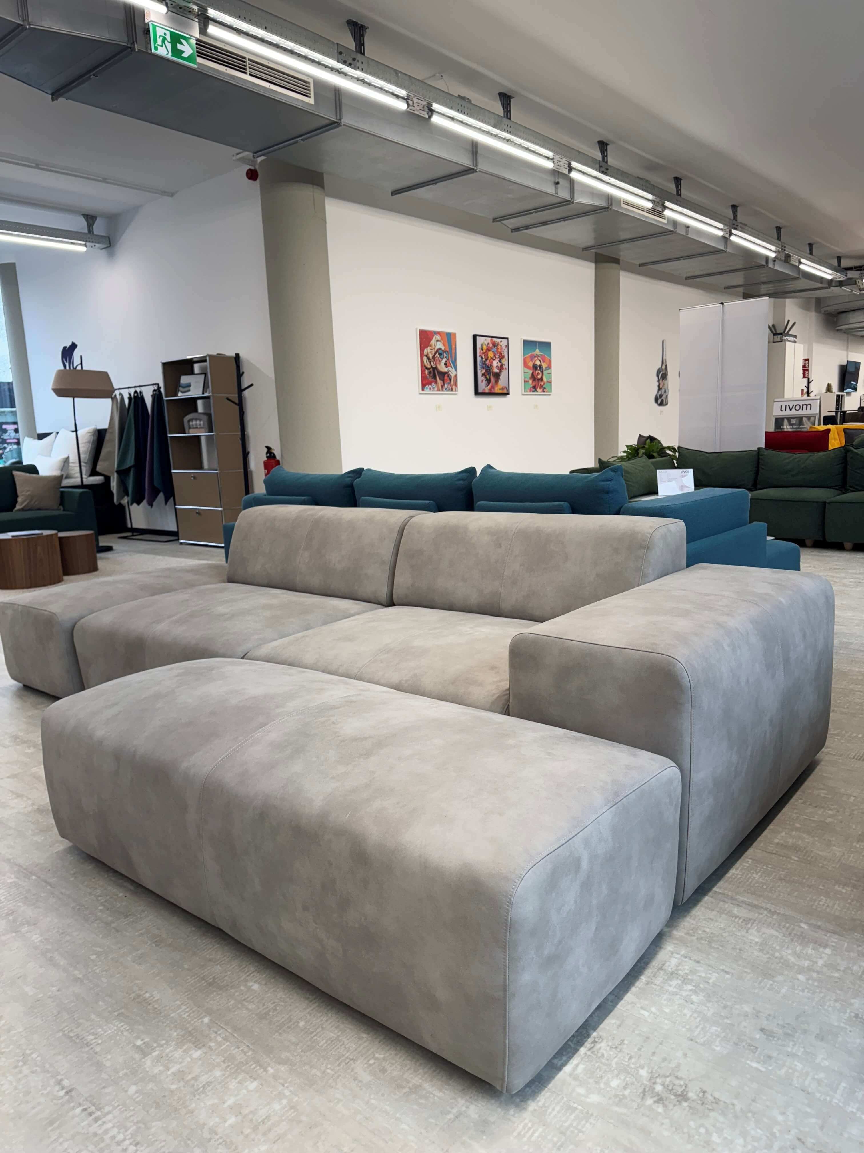 Outlet - Modulares Sofa Nina L mit Schlaffunktion Showroom Frankfurt