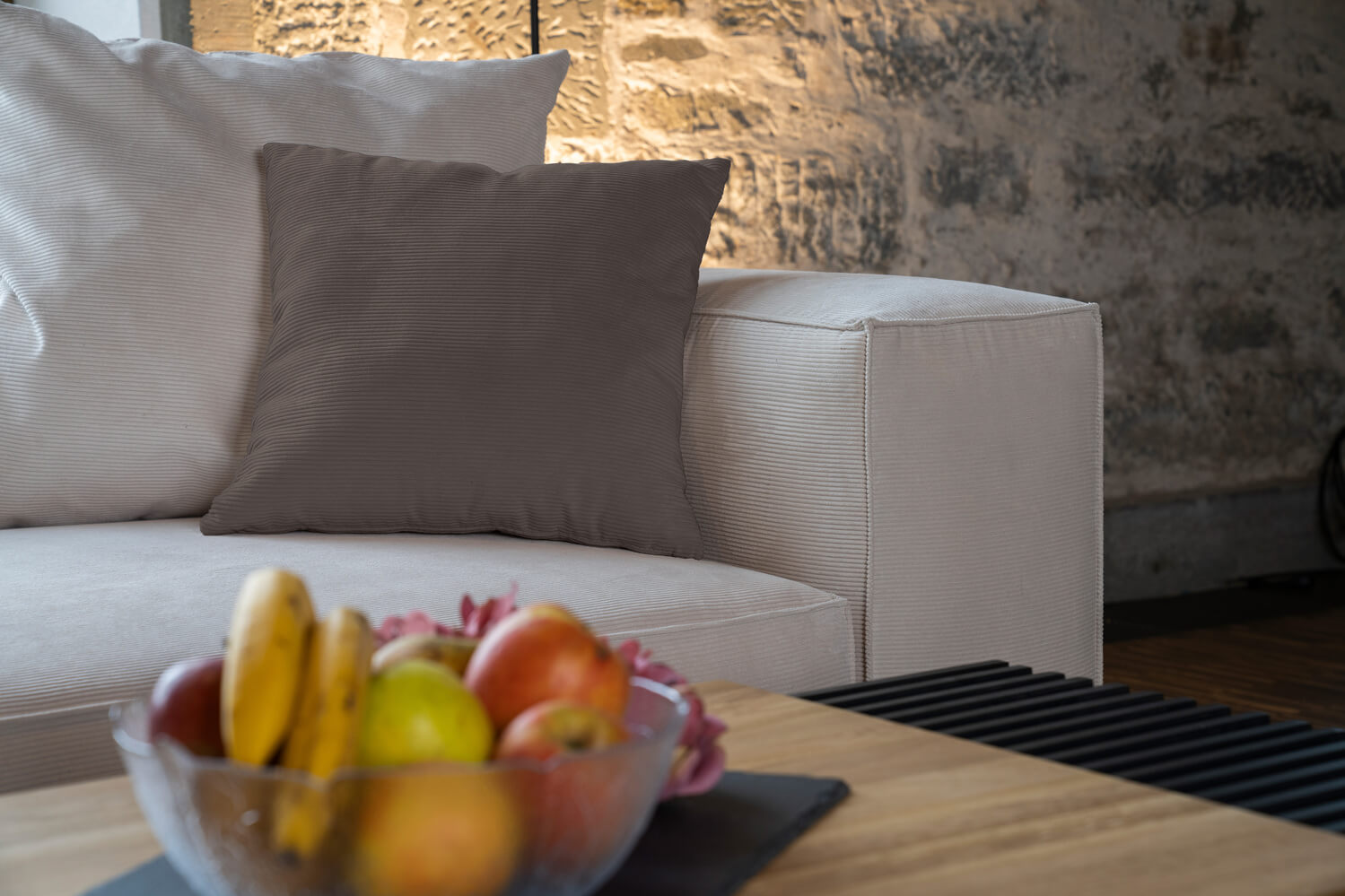 Outlet - Decorative cushion - Cord/velvet fabric