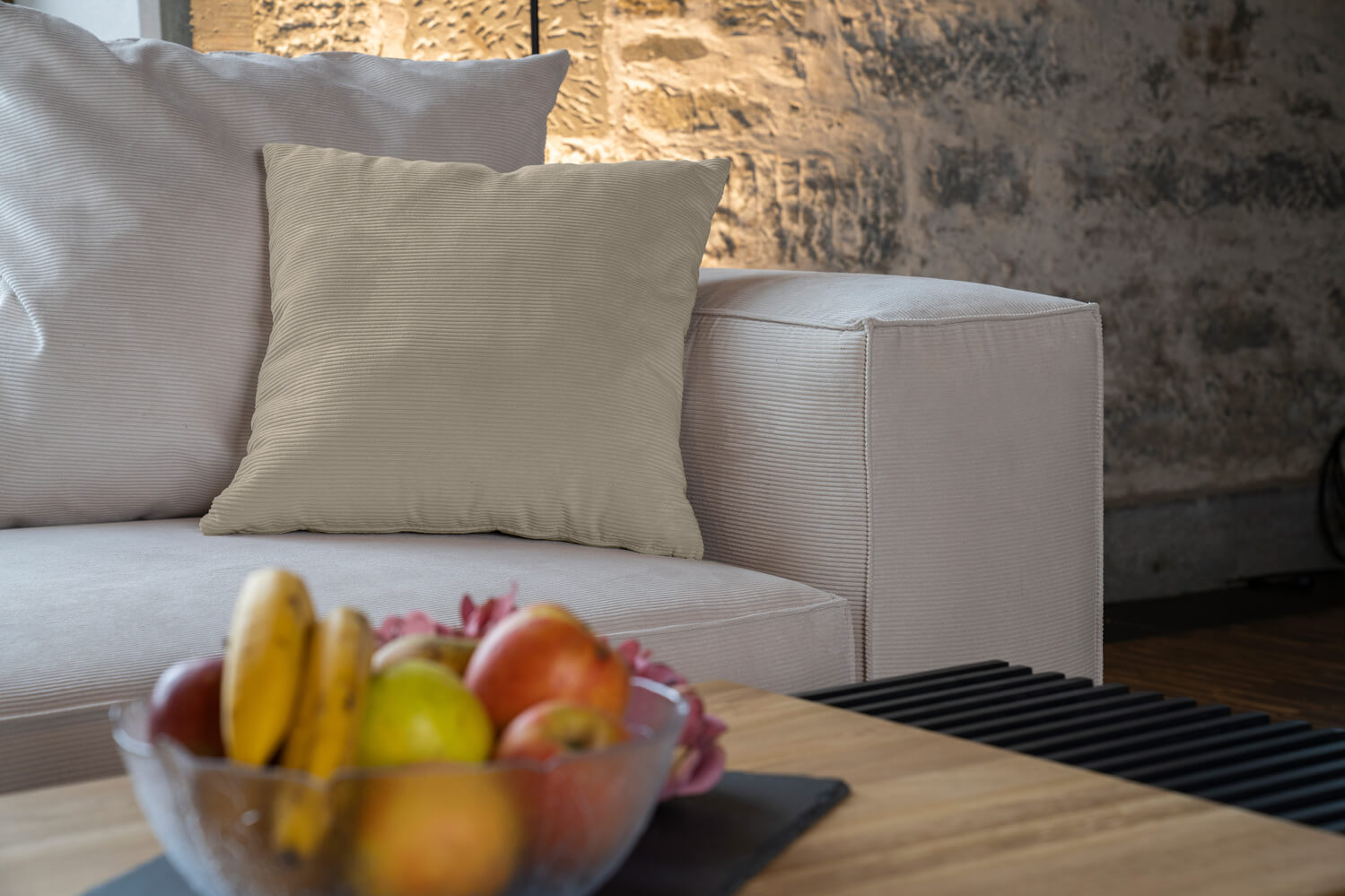 Outlet - Decorative cushion - Cord/velvet fabric