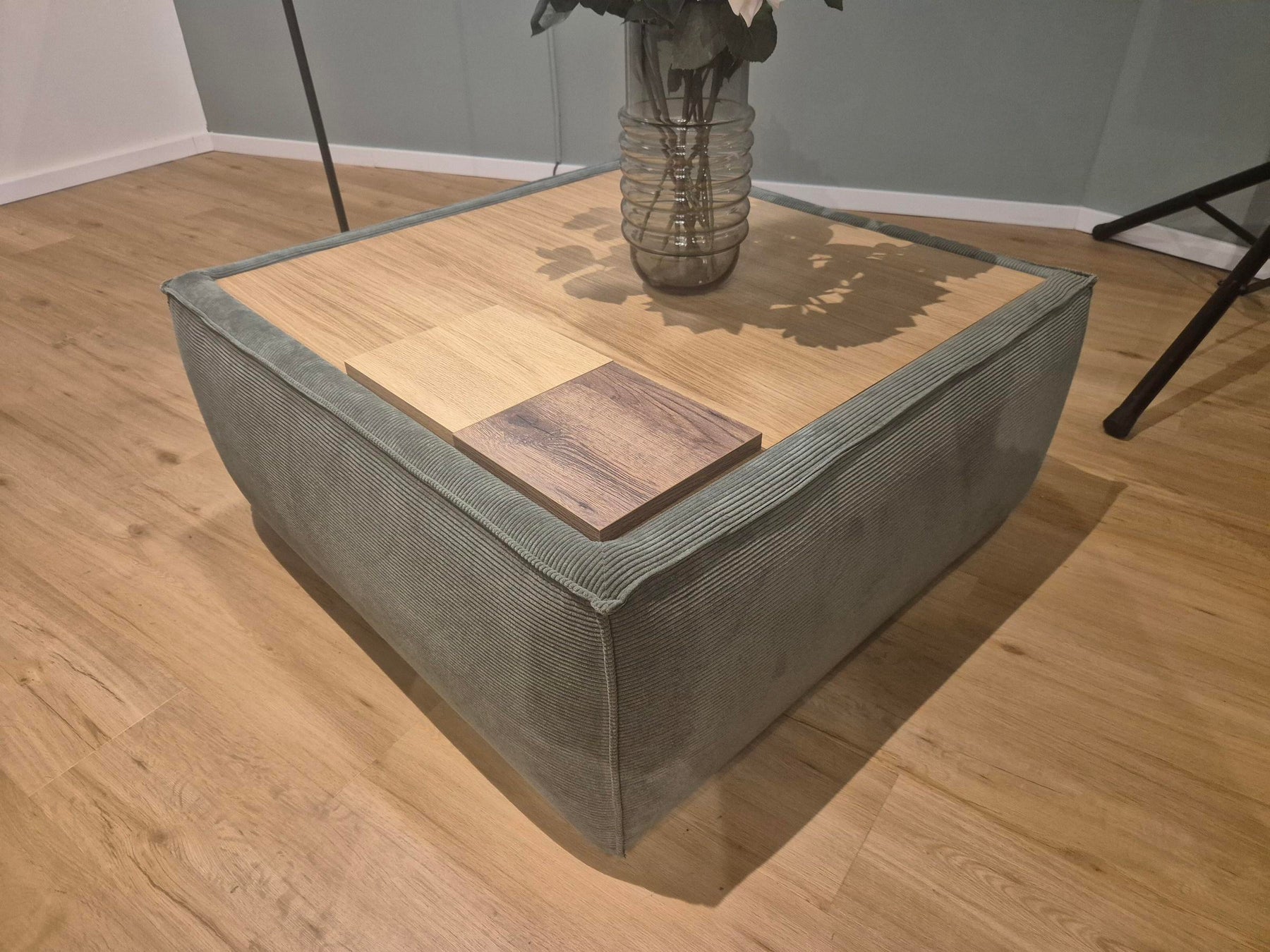 Harvey coffee table