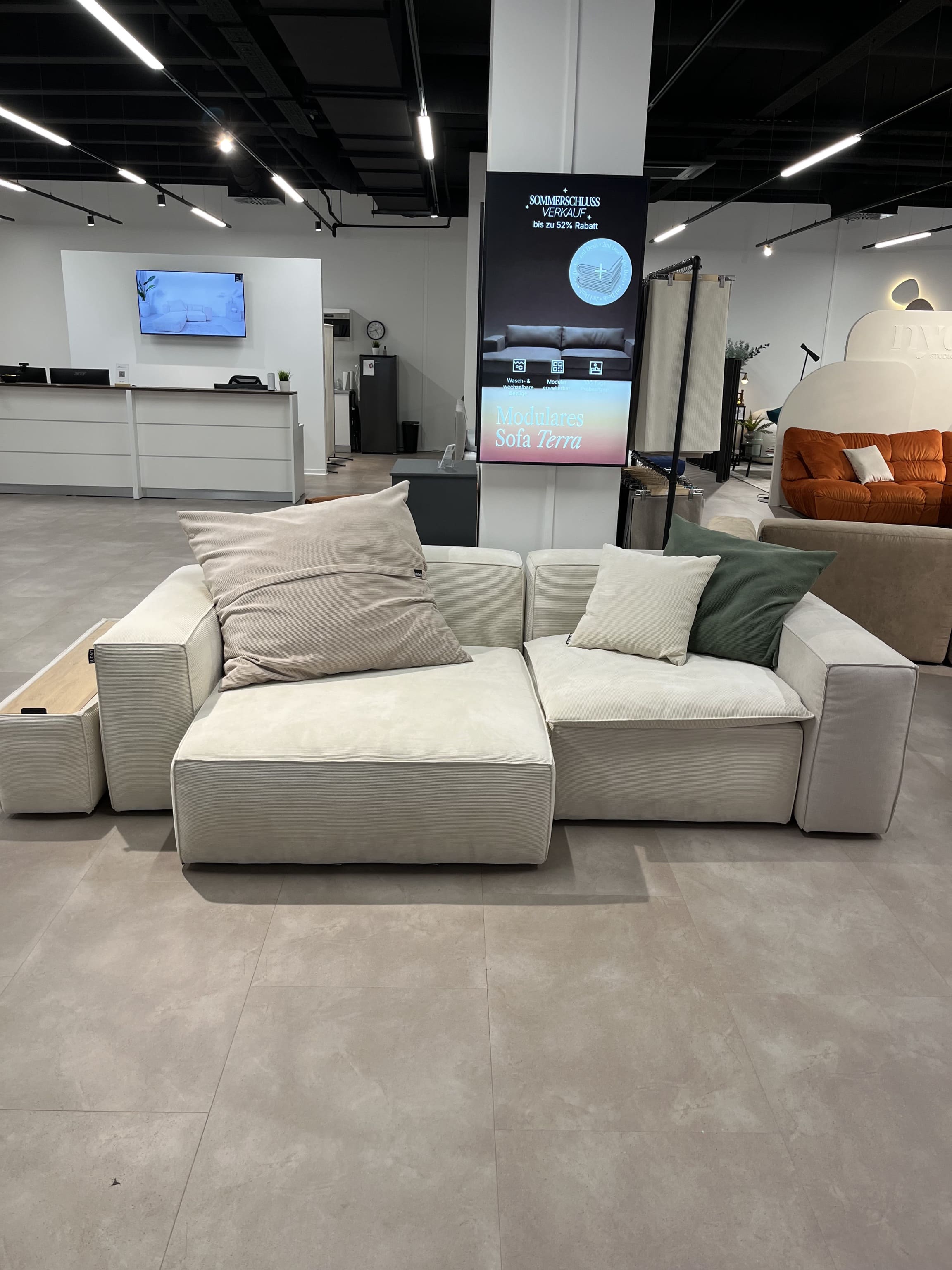 Outlet - Harvey modular sofa - Showroom Dresden