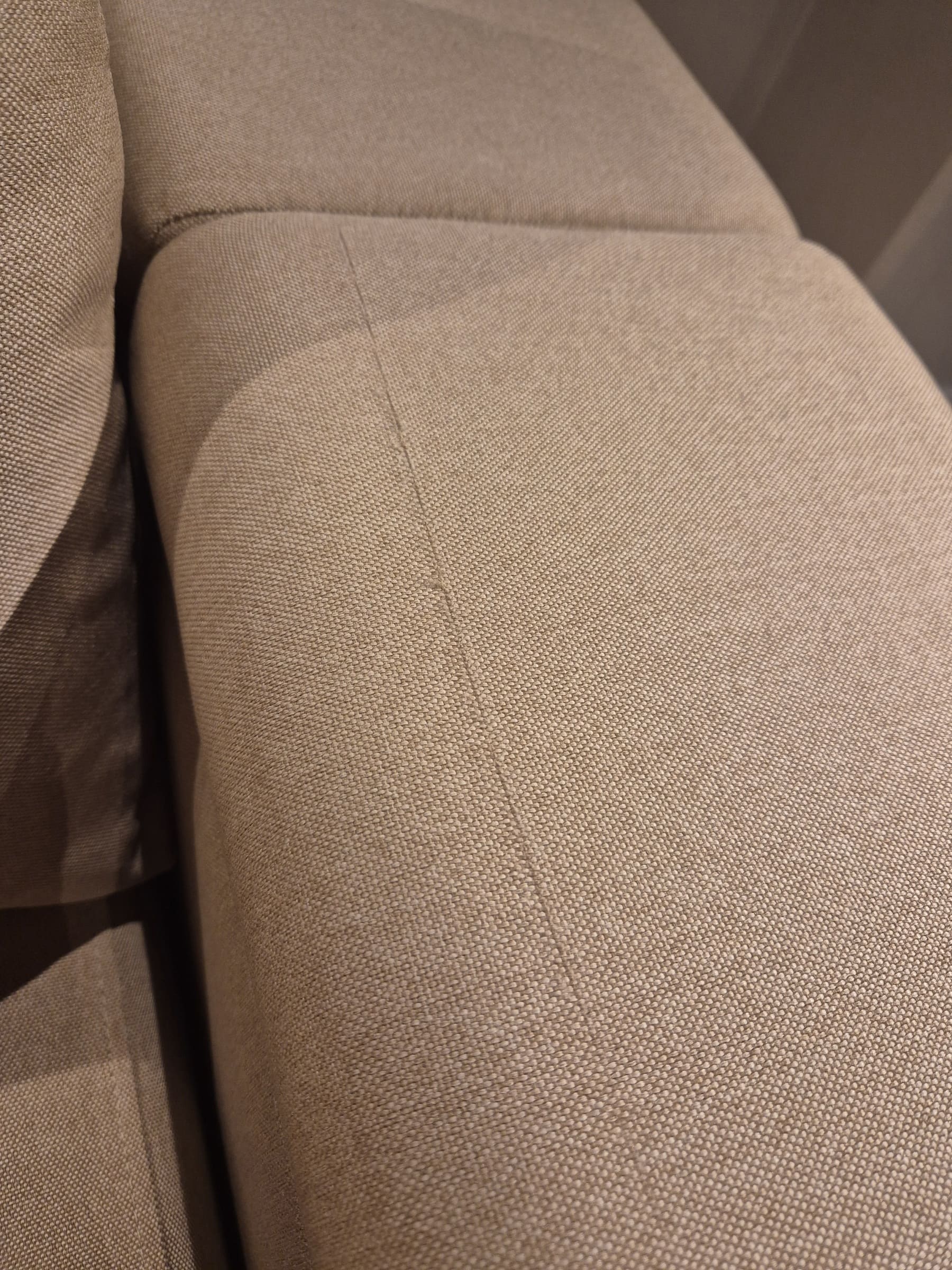 Marie modular sofa with sleep function