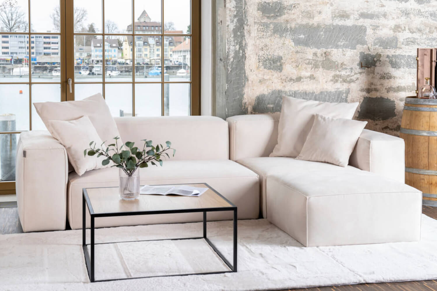 Harvey L modular sofa with sleep function