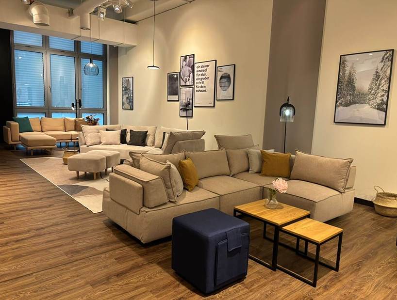 Modulares Sofa in Berlin Showroom