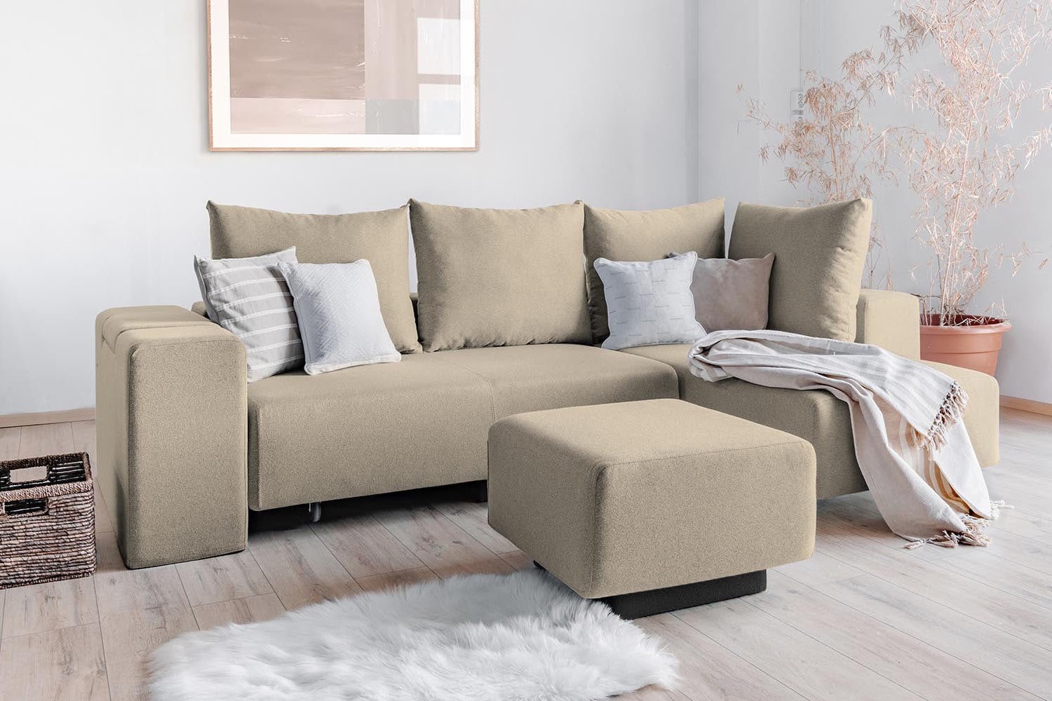 Schönes gemütliches fashion Sofa hell beige 245 cm breit